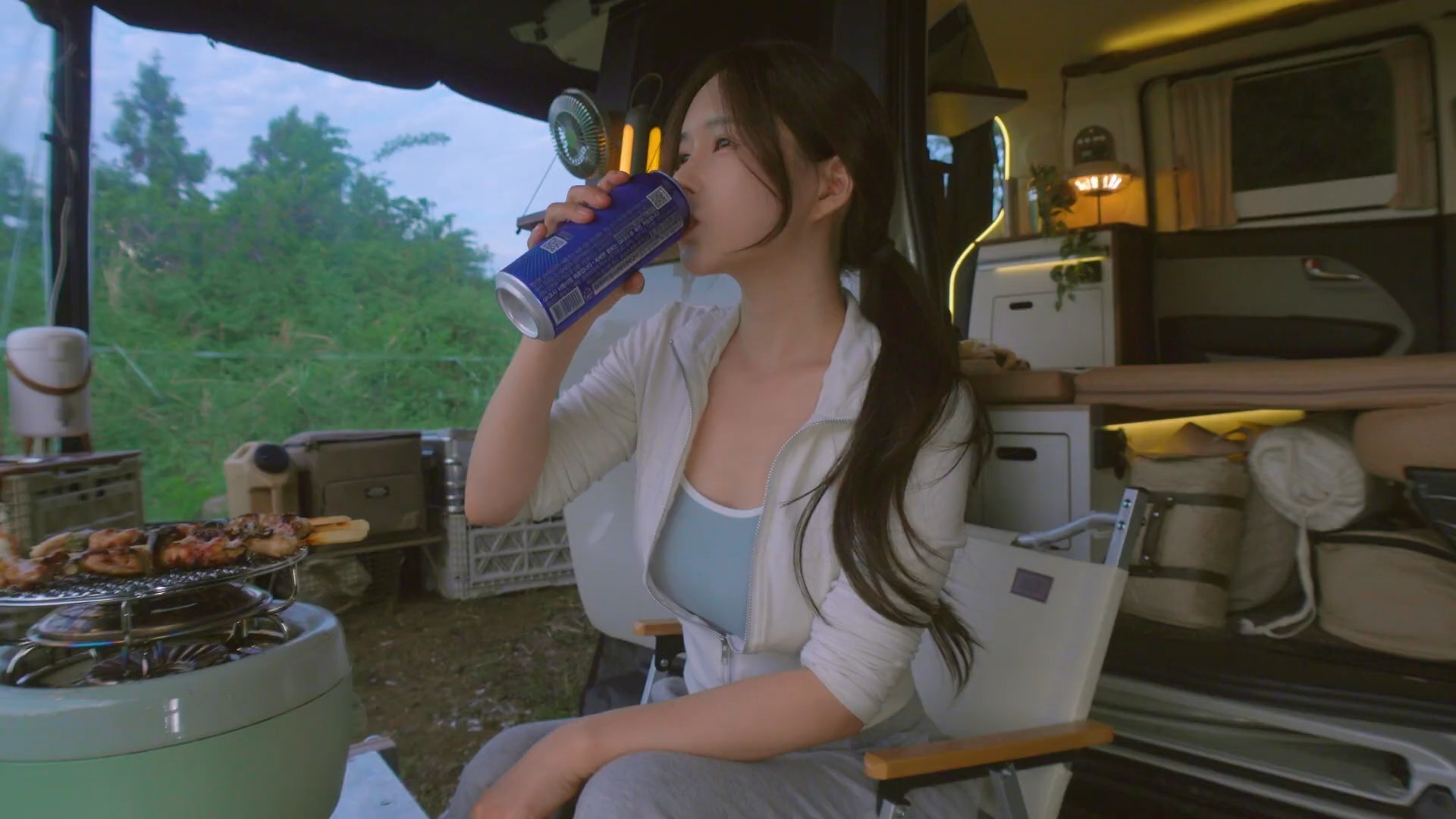 中方：一贯认为经贸合作是中澳关系的压舱石